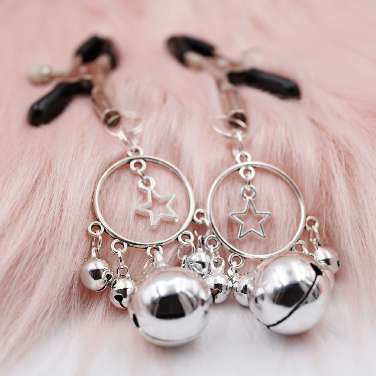 Jewelry With Hanging Bell Nipple Clamps