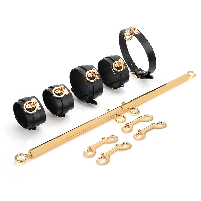 Sm Restraints Gold Spreader Bar With Collar